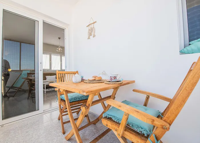 Aguamarina Apartament *